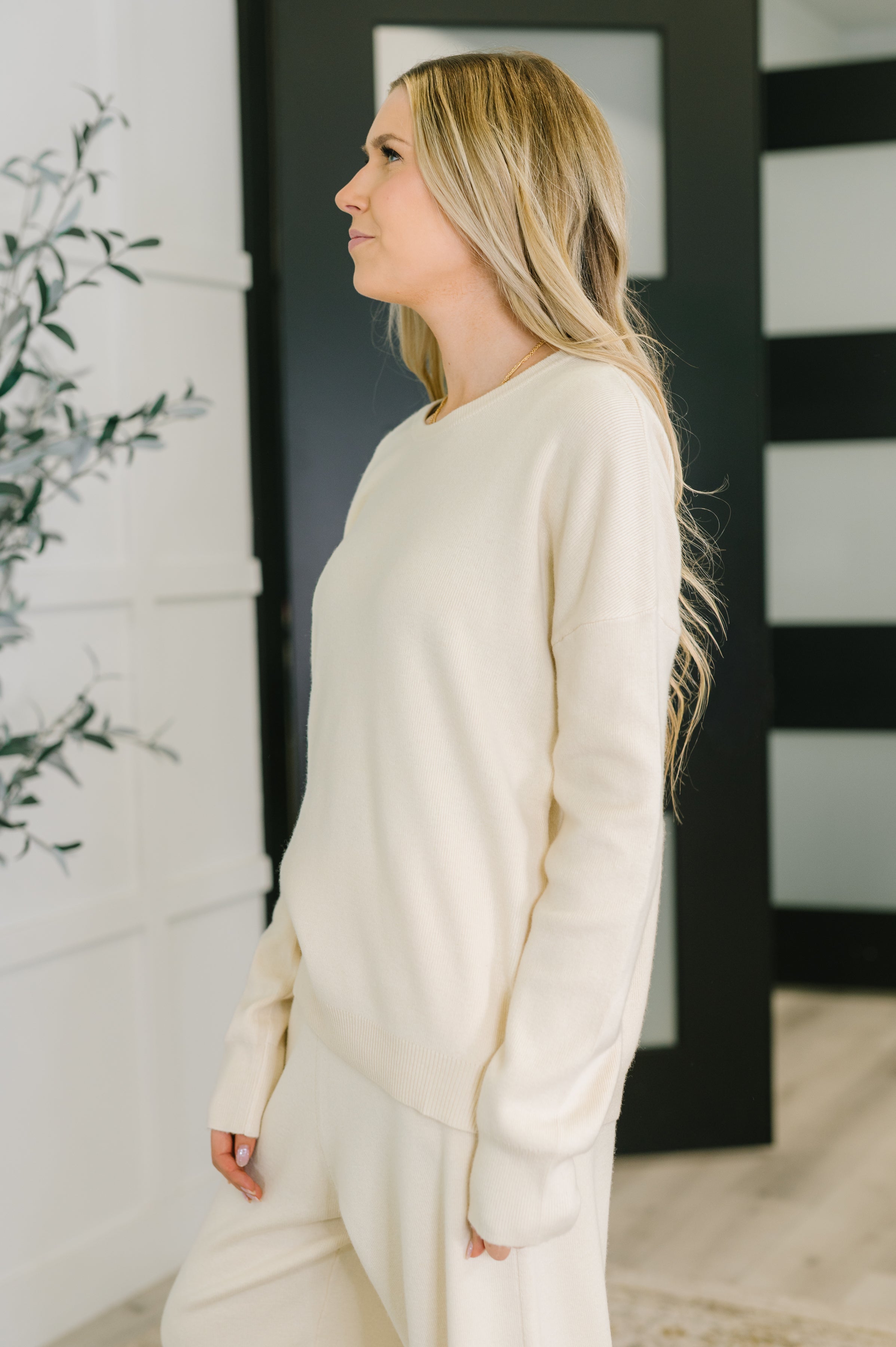 Clove Cashmere Sweater in Oat