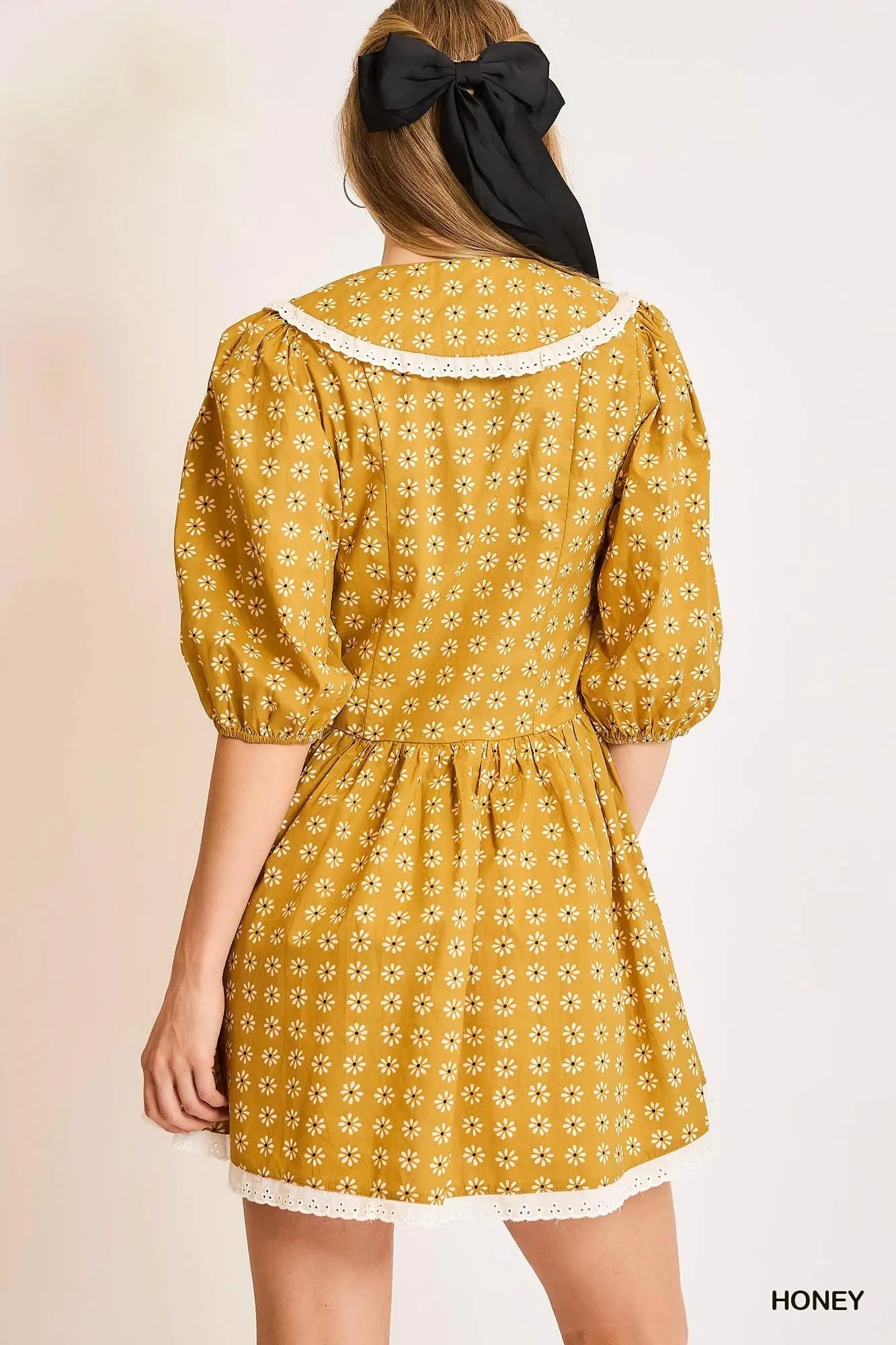 Sweet As Honey Peter Pan Cotton Dress
