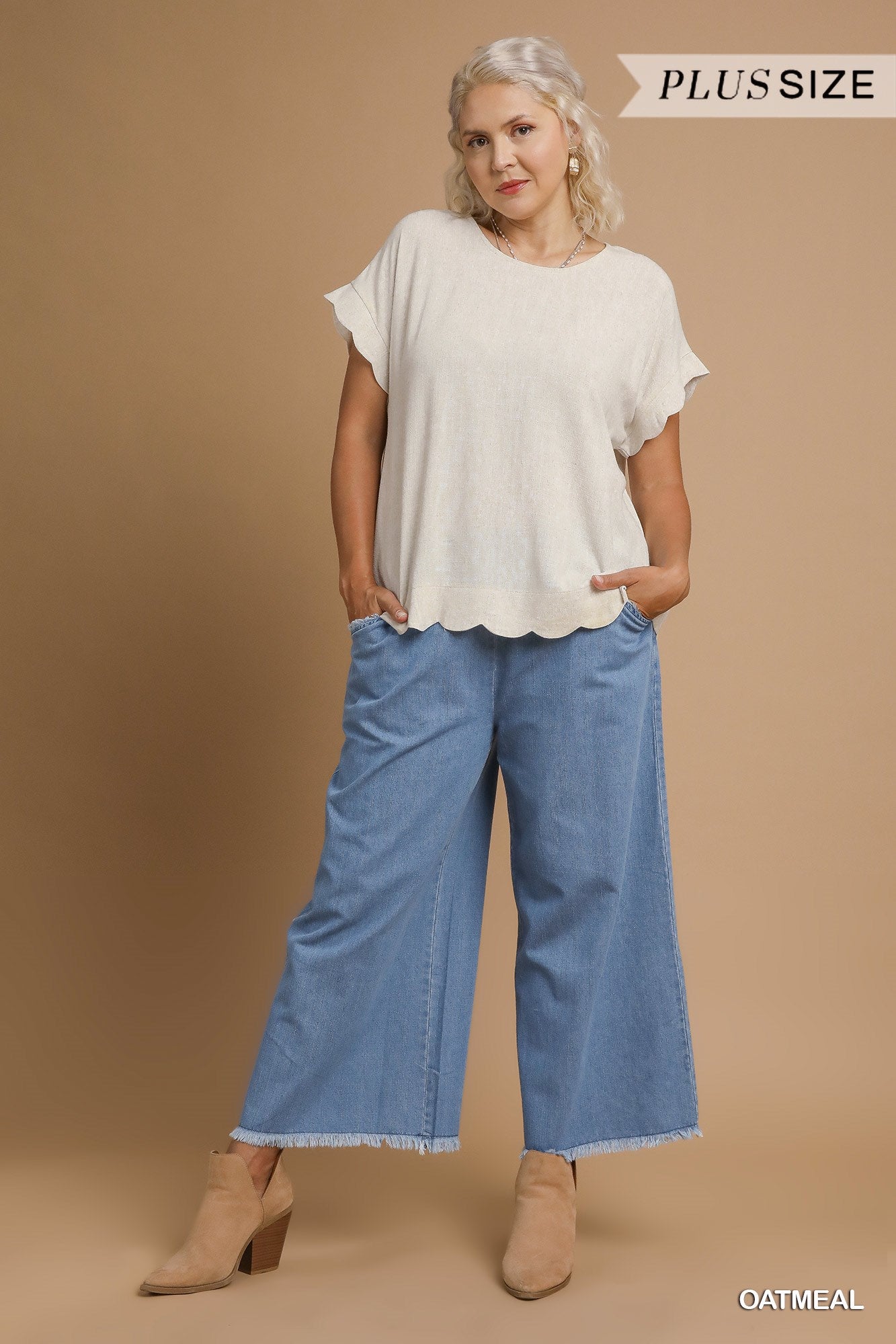 Falling For You Scalloped Linen Blouse in Vanilla