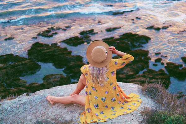 21 Beach Outfit Ideas For Your Next Vacation Getaway