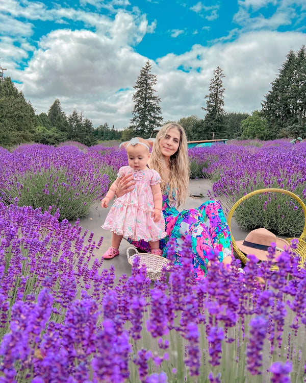 Lavender Field Photoshoot in Oregon -Creating Happy Memories