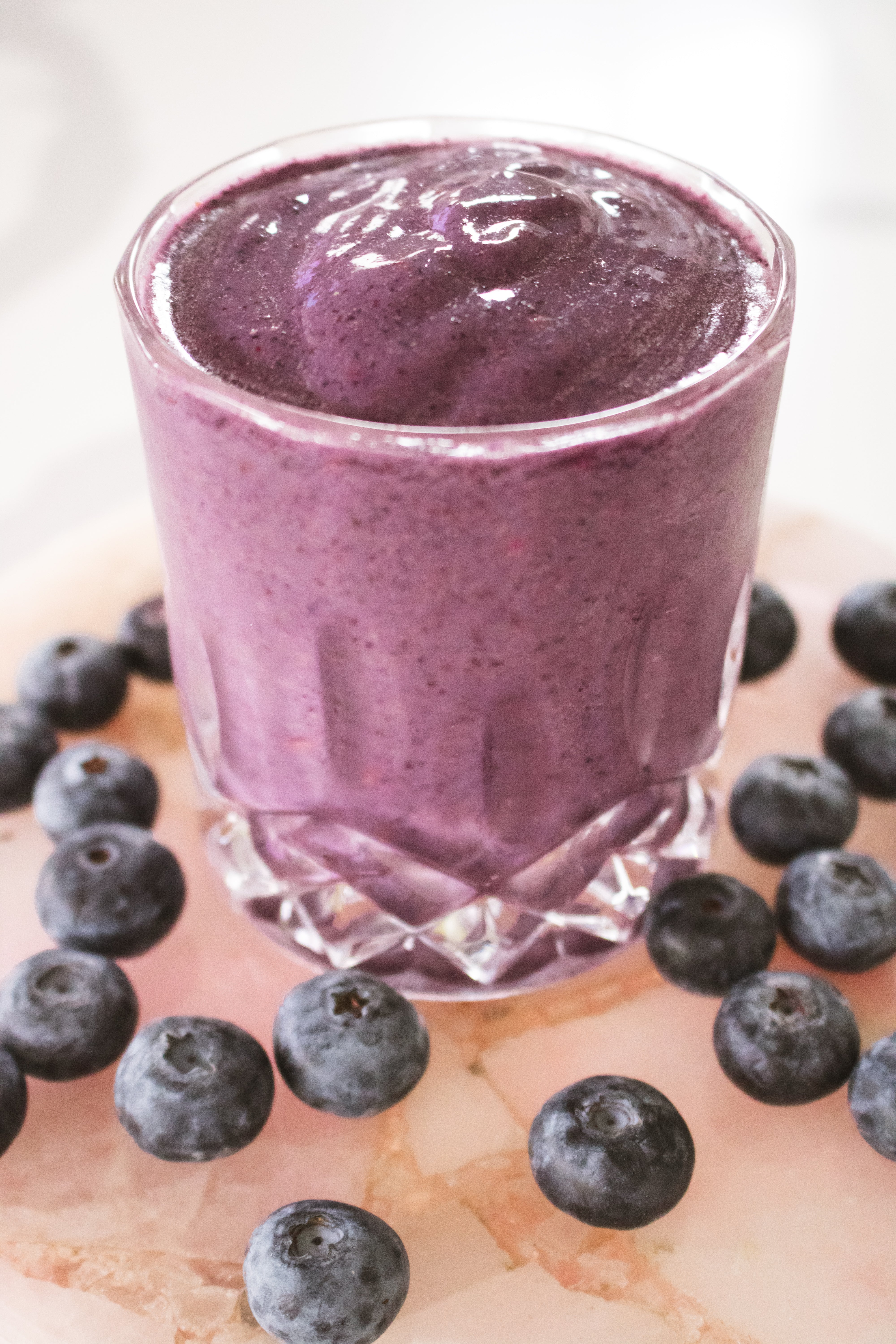 strawberry blueberry smoothie