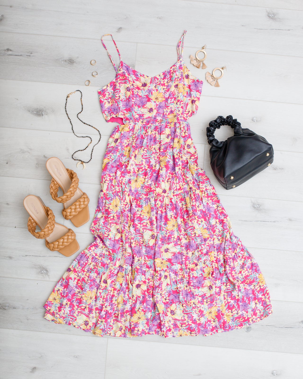 DRESSES