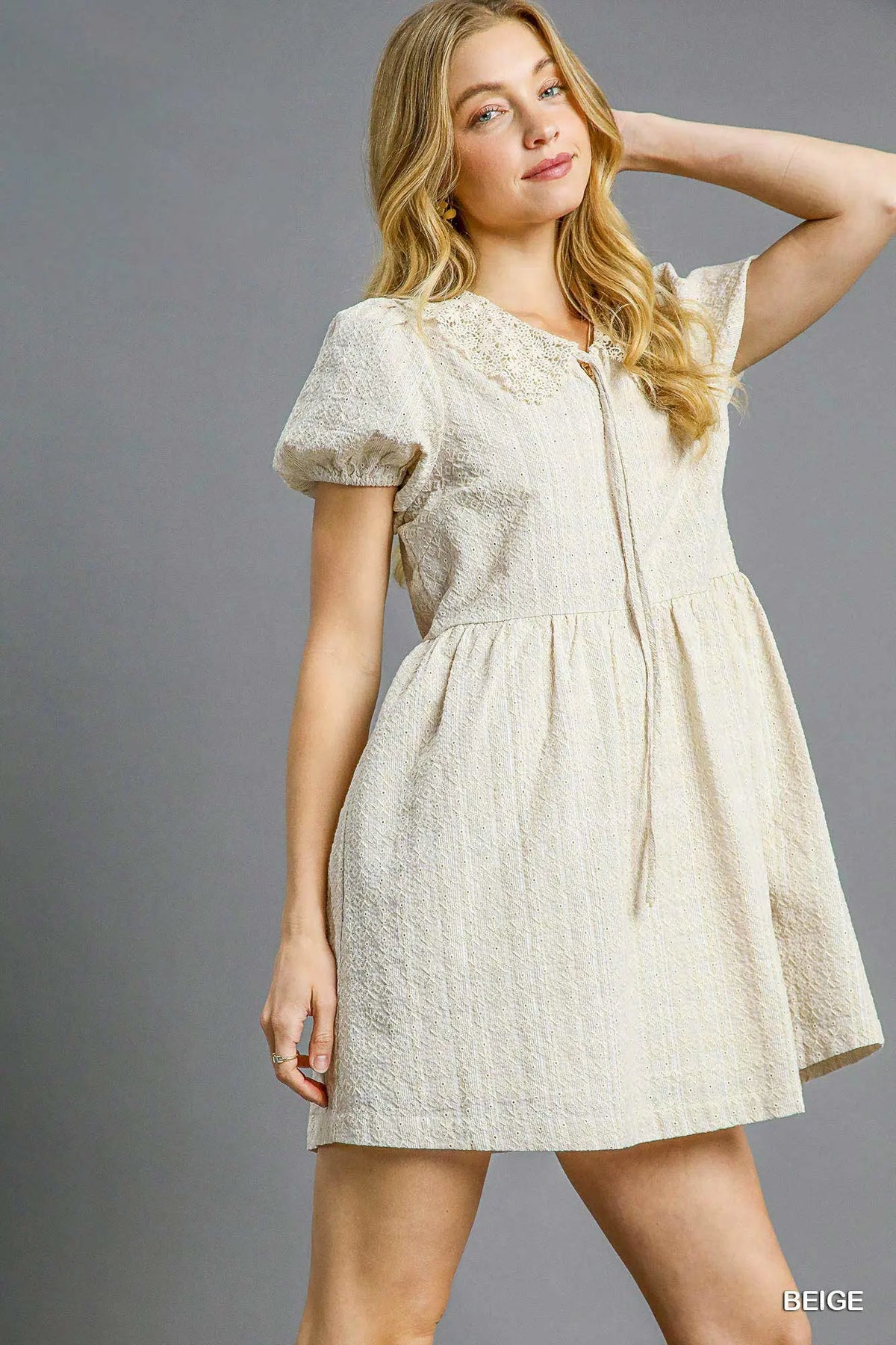 Lace Peter Pan Collar Mini Eyelet Dress in Vanilla Twilight