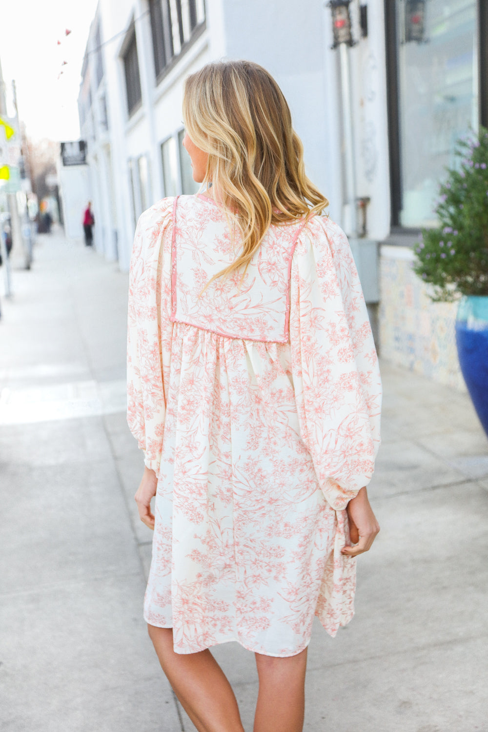 Boho Vibes Ivory/Coral Contrast Binding Notched Bow Tie Lined Dress