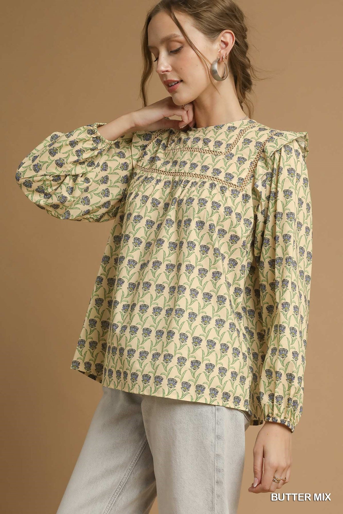 Iris Garden Flutter Blouse In Buttercream