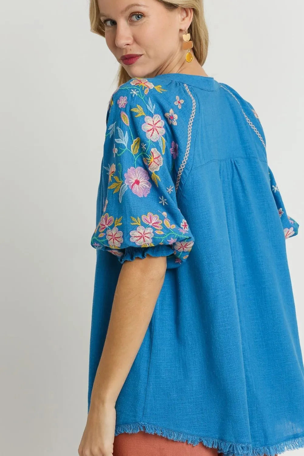 8cc3b627-df3b-4329-b61e-1faba0a72bb5-Max