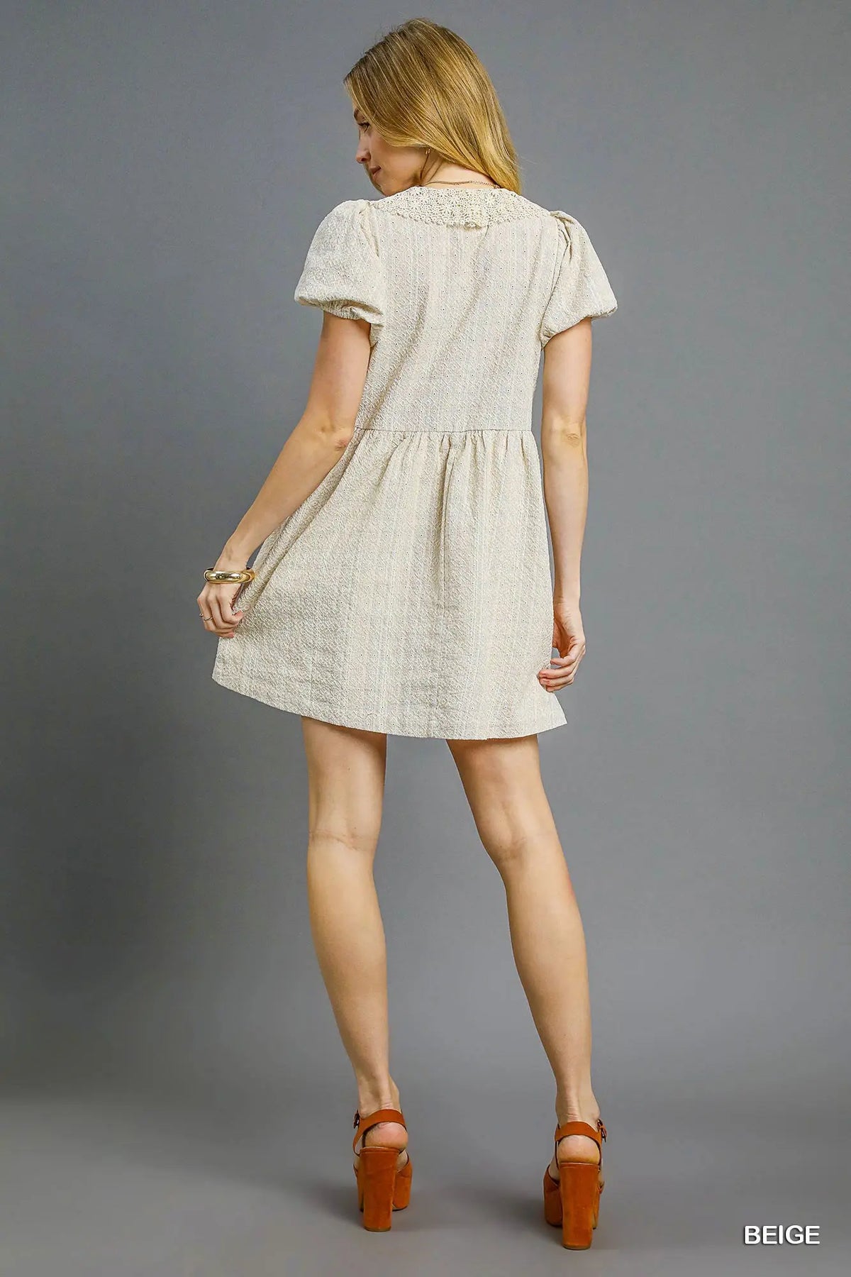 Lace Peter Pan Collar Mini Eyelet Dress in Vanilla Twilight