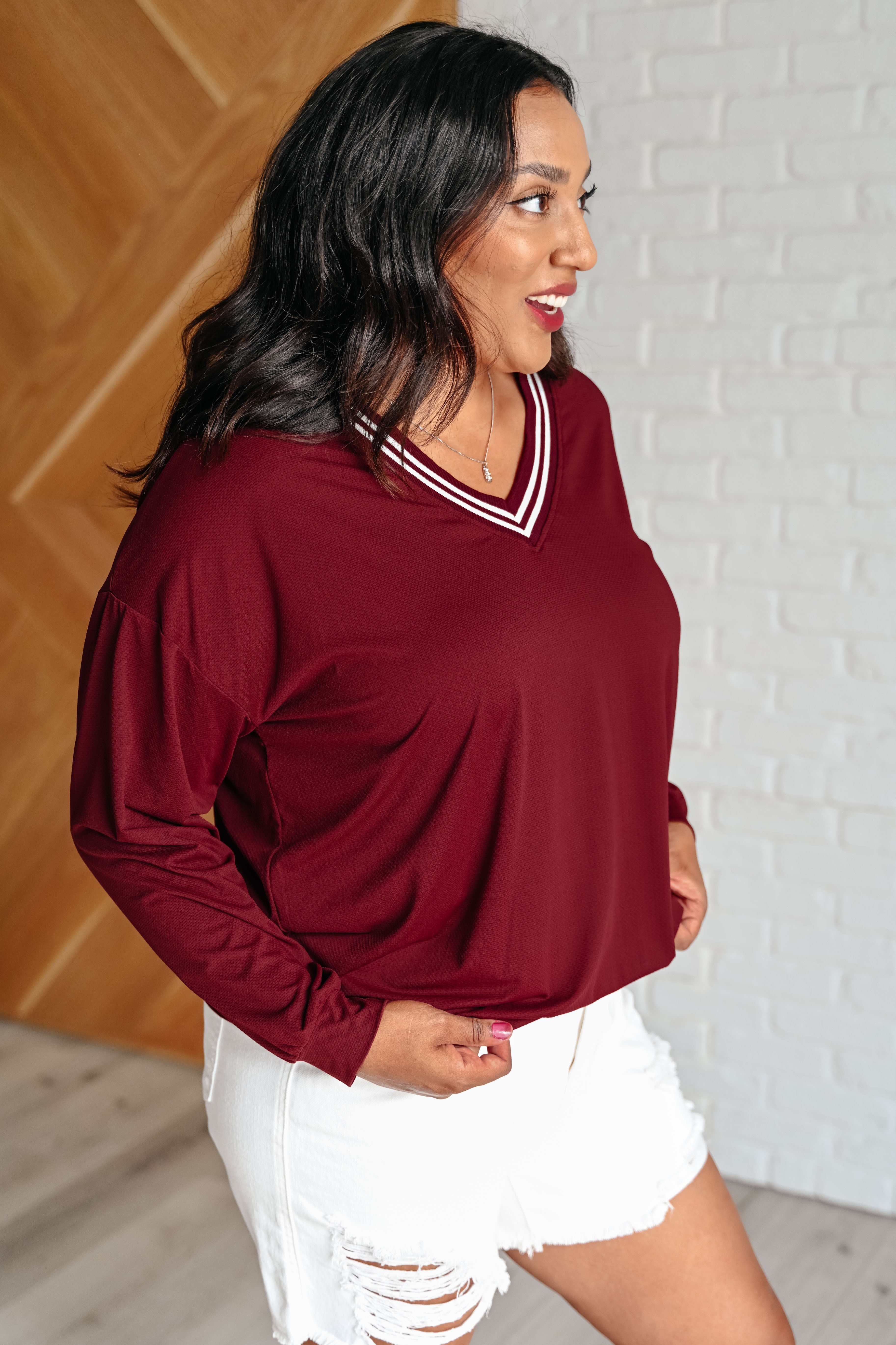 Tennis Club V-Neck Pullover in Red Merlot