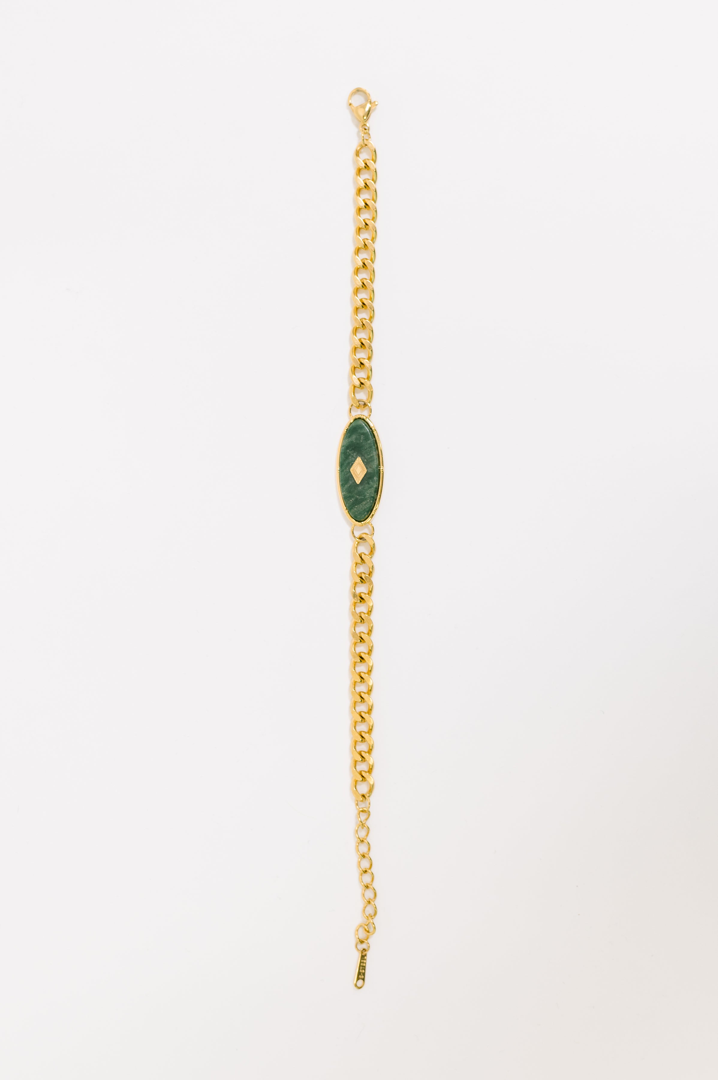 18K Gold Bangle in Jade Bracelet