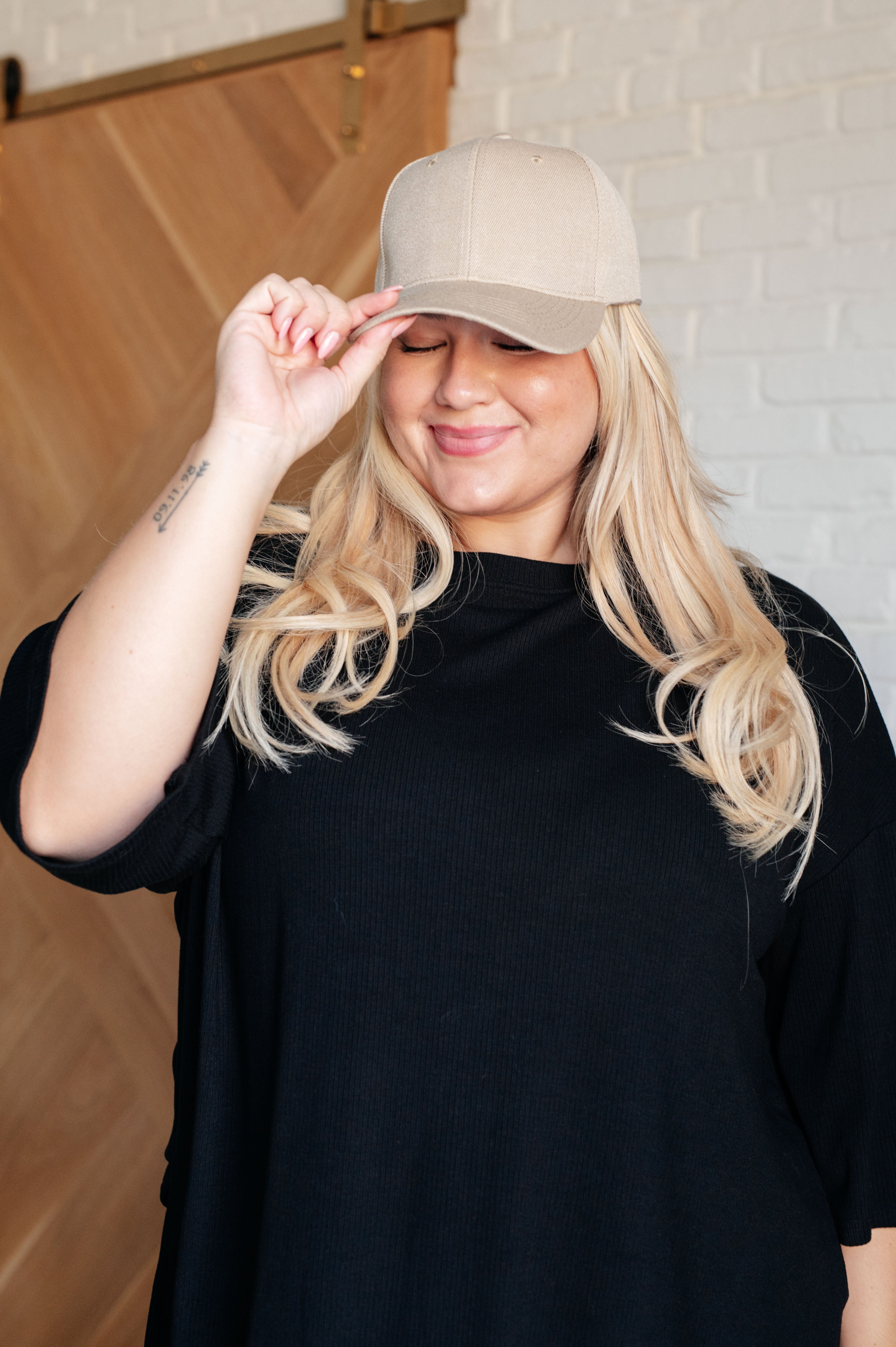 Babe Ball Cap in Khaki