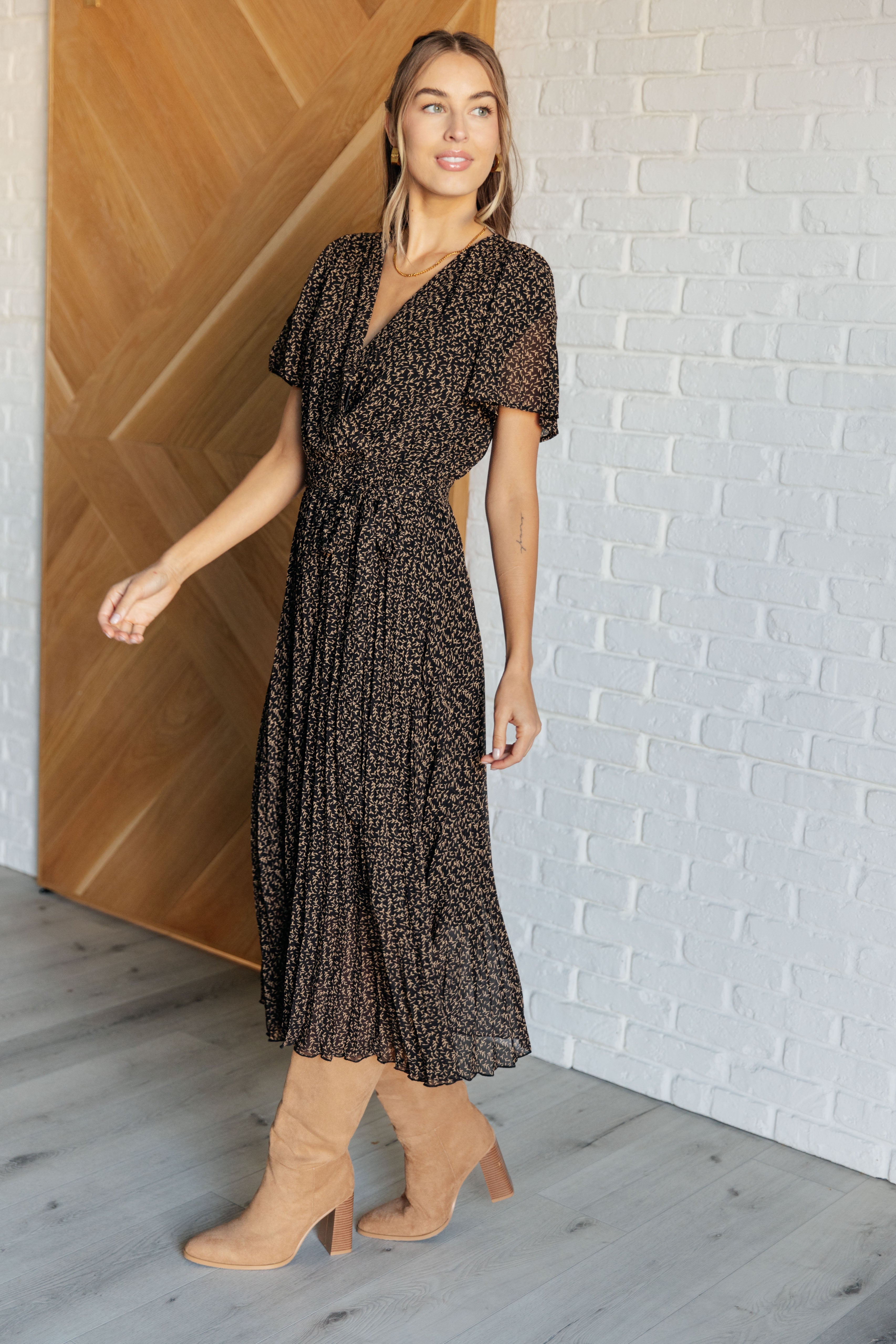 Chiffon Surplice Pleated Dress