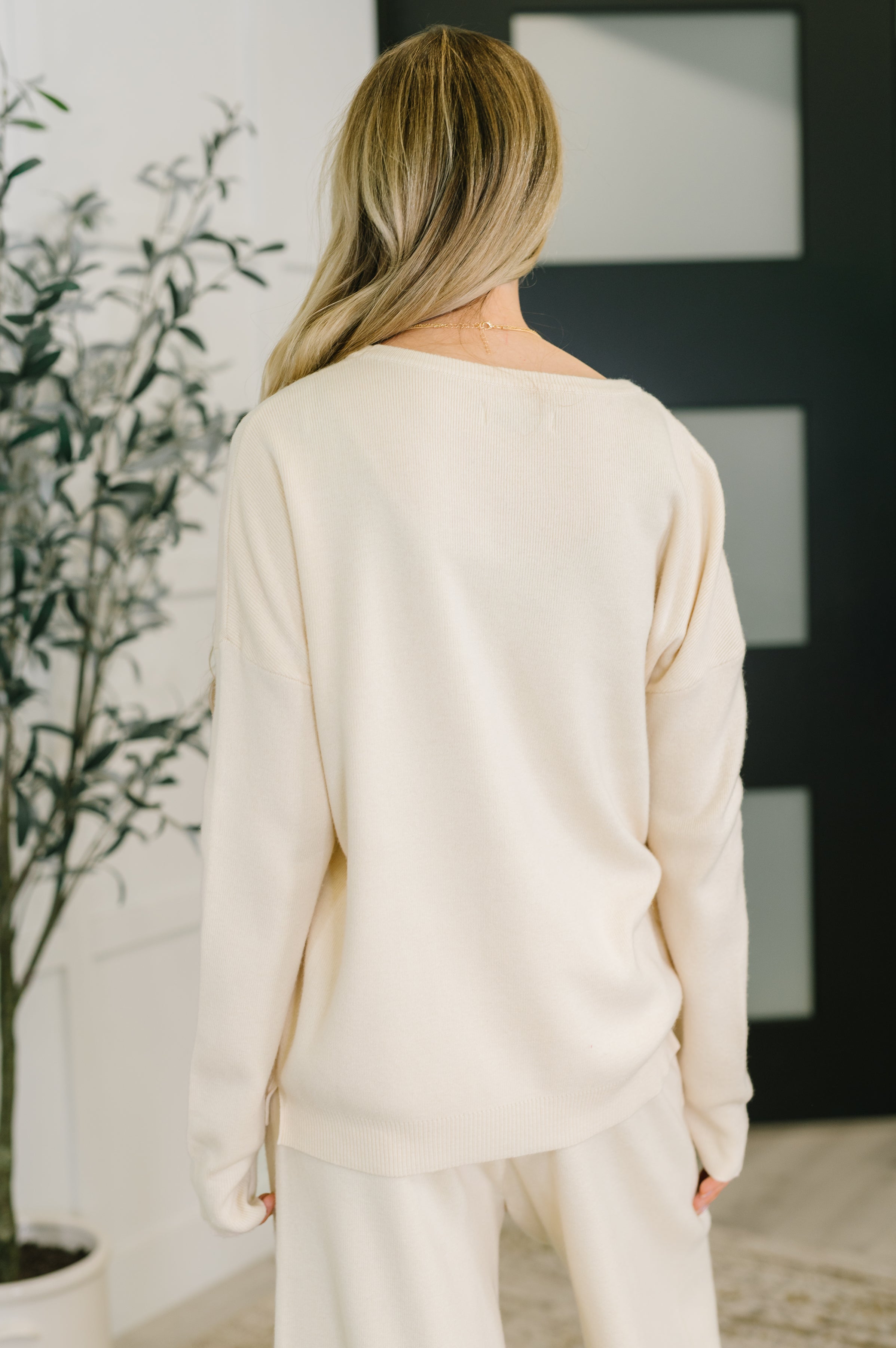 Clove Cashmere Sweater in Oat