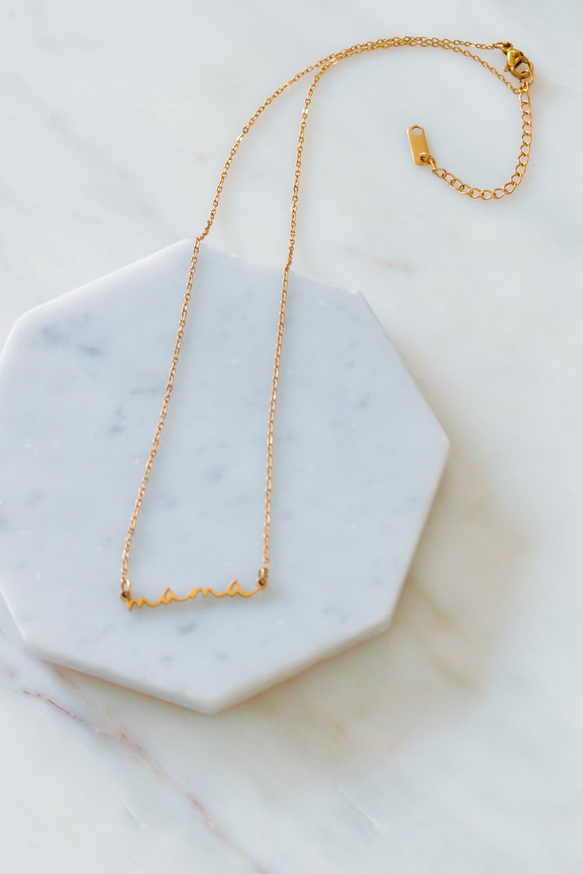 18K Gold Gift For My Mama Necklace