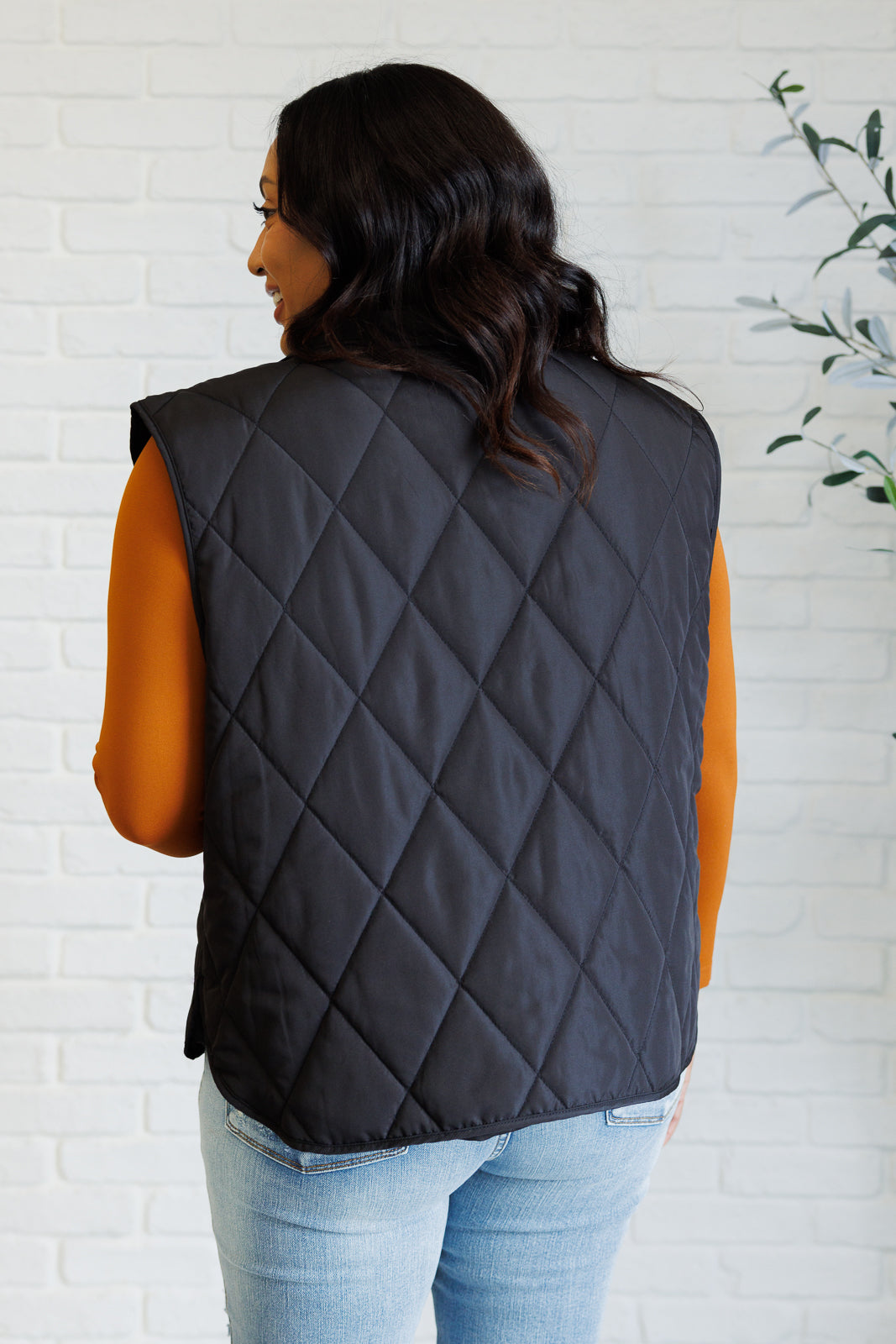 Quilted Puffer Vest in Noir