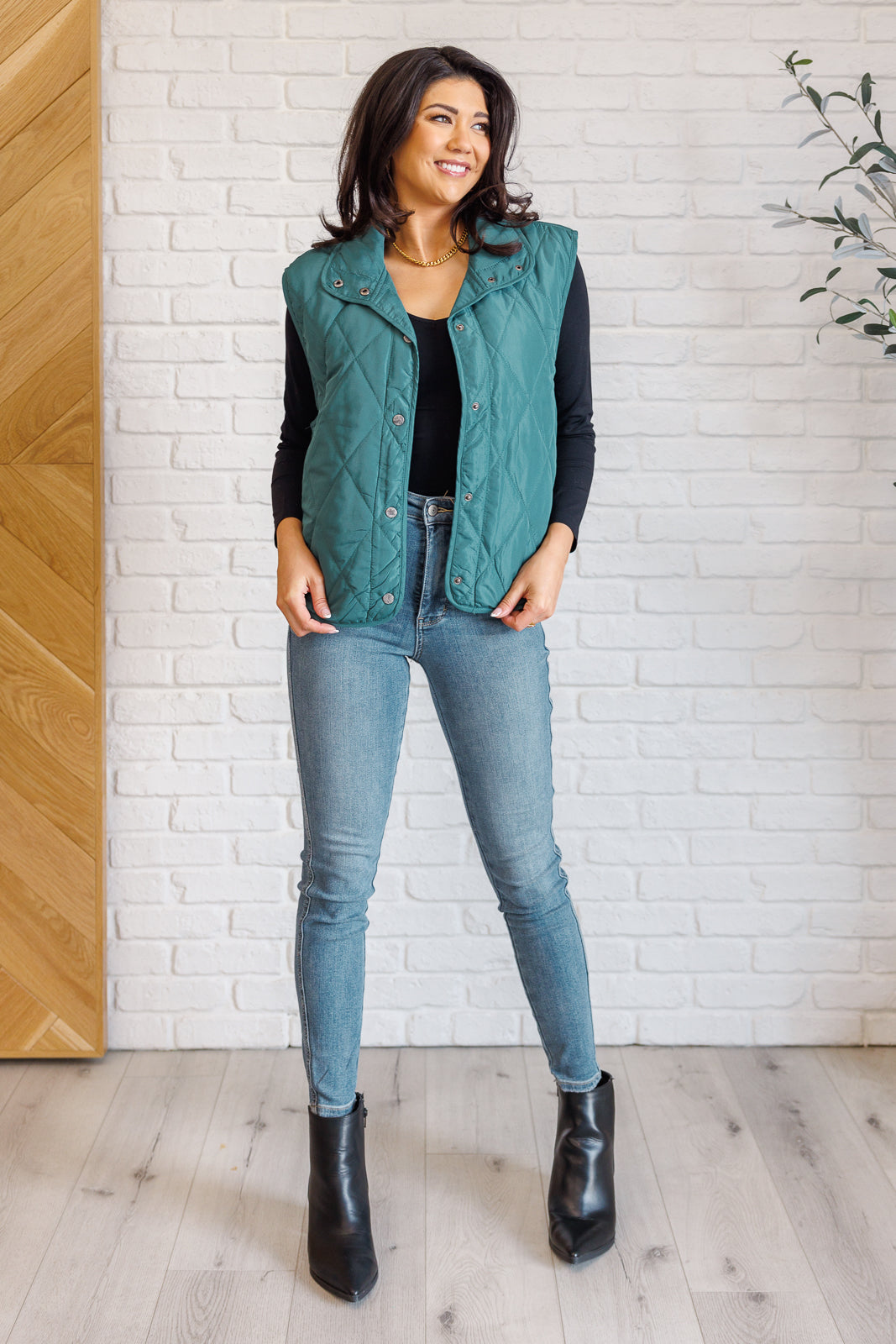 Quilted Puffer Vest in Evergreen Elegance