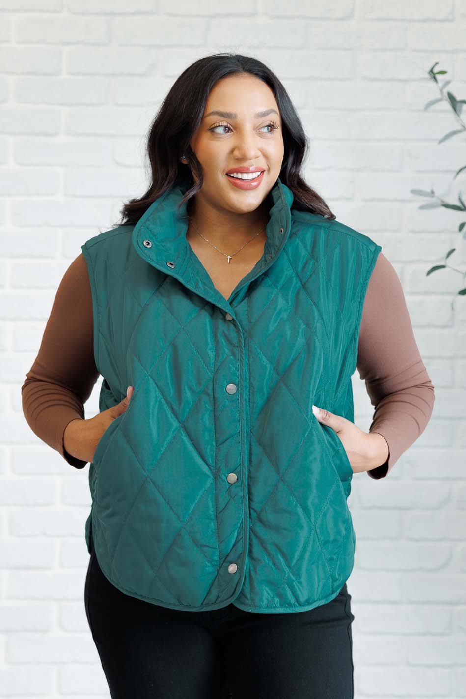 Quilted Puffer Vest in Evergreen Elegance