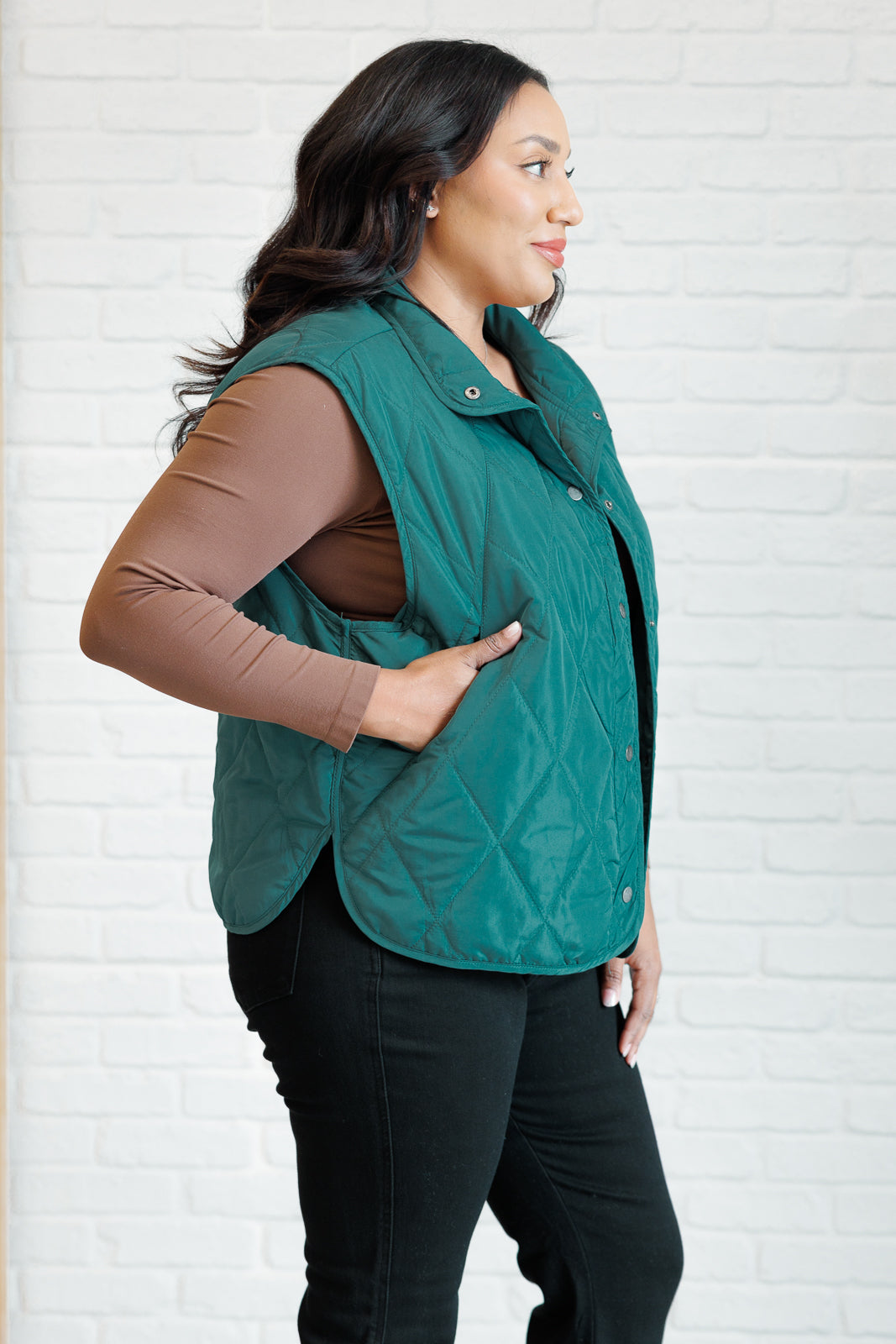 Quilted Puffer Vest in Evergreen Elegance