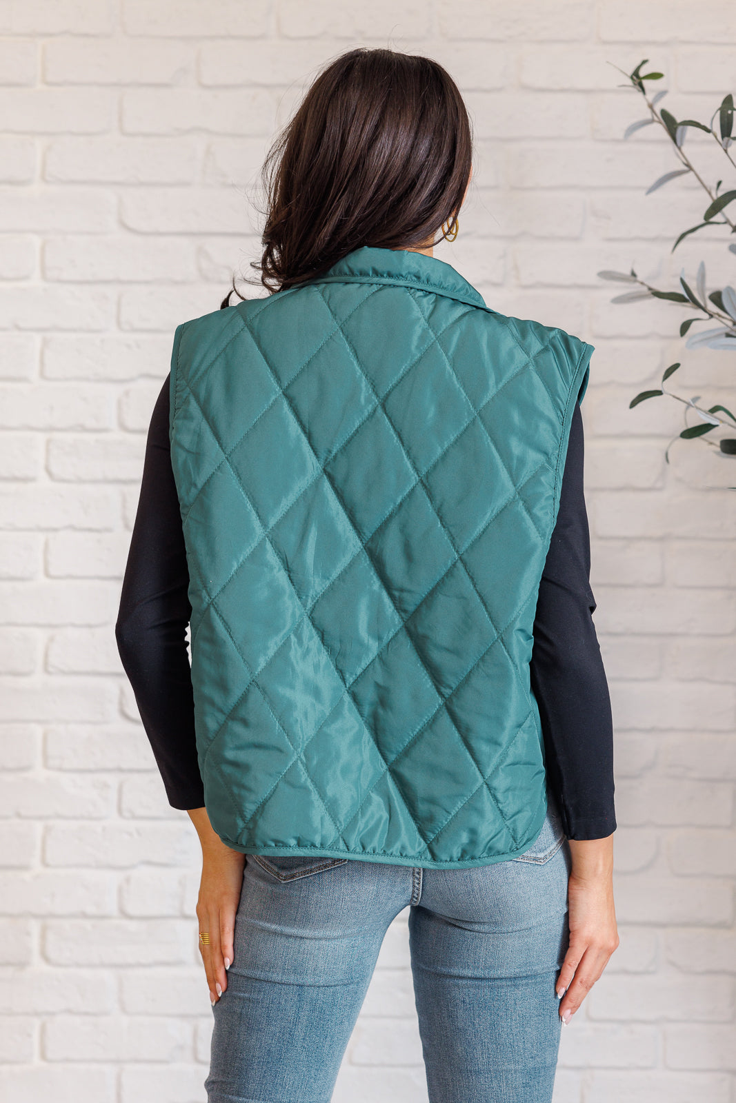 Quilted Puffer Vest in Evergreen Elegance