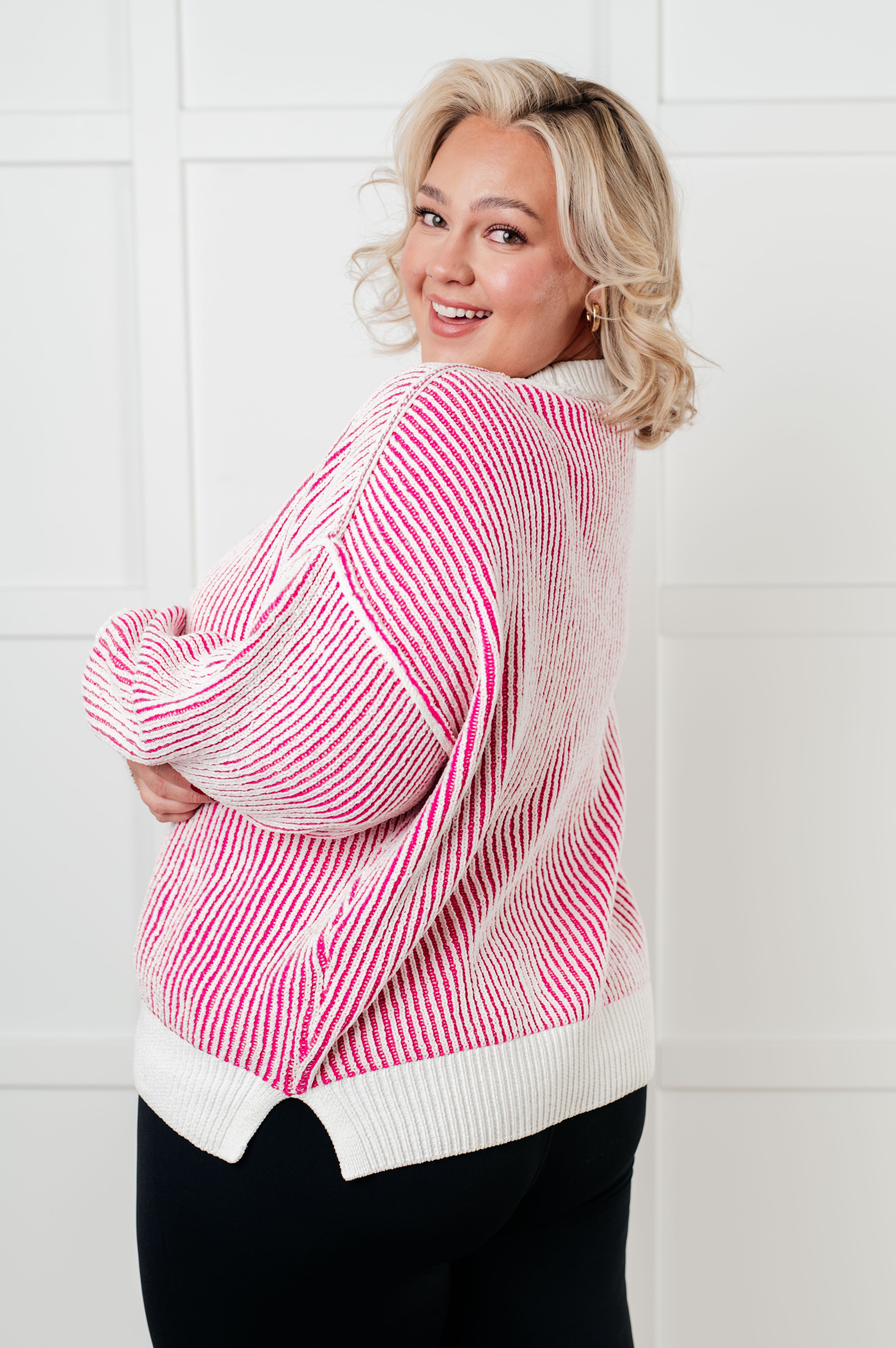 Carefree Contrast Trim Sweater in Pink