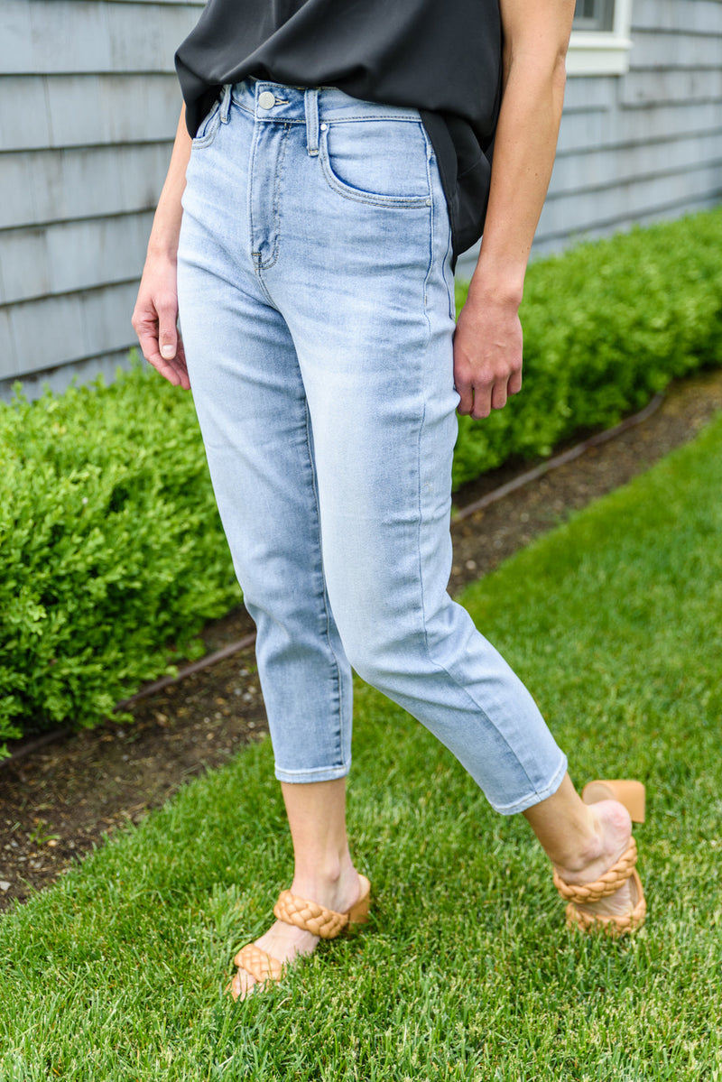RISEN JEANS A-Game Mom Fit Jeans