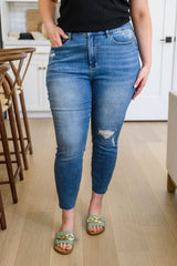 Judy Blue Hi-waisted Dandelion Embroidery Skinny Jean