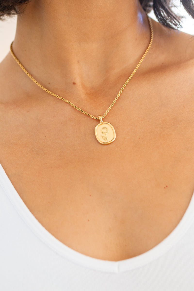18K Gold Simple Sunflower Pendent Necklace
